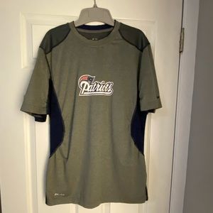 ** MENS NE PATRIOTS NIKE DRI-FIT TEE **